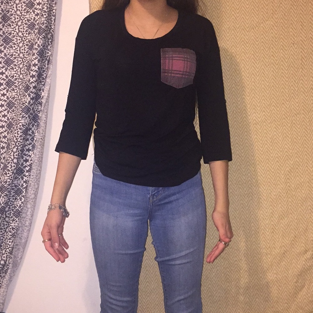 Black tee with red flannel pocket